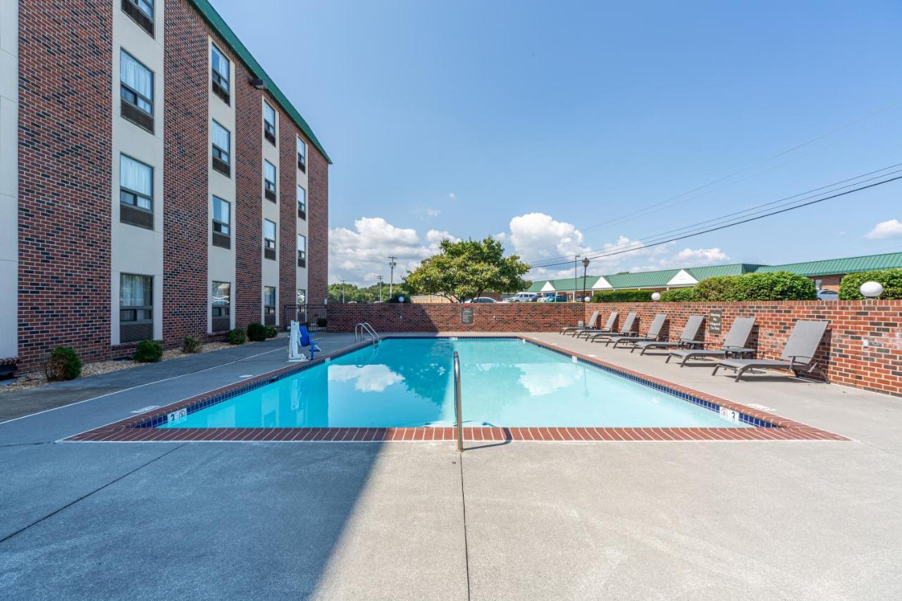 Comfort Inn Aikens Center Martinsburg Eksteriør billede